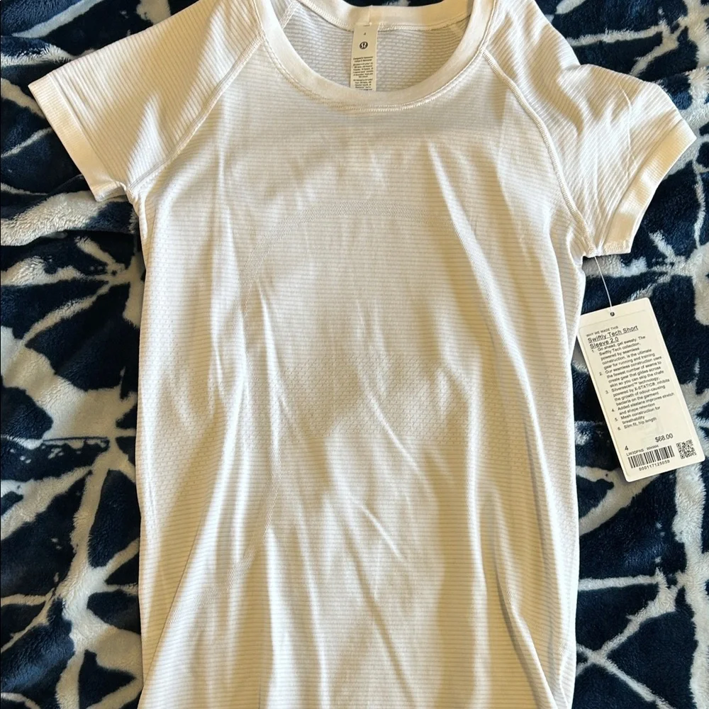 lululemon athletica swiftly tech short sleeve - Picture 3 of 9